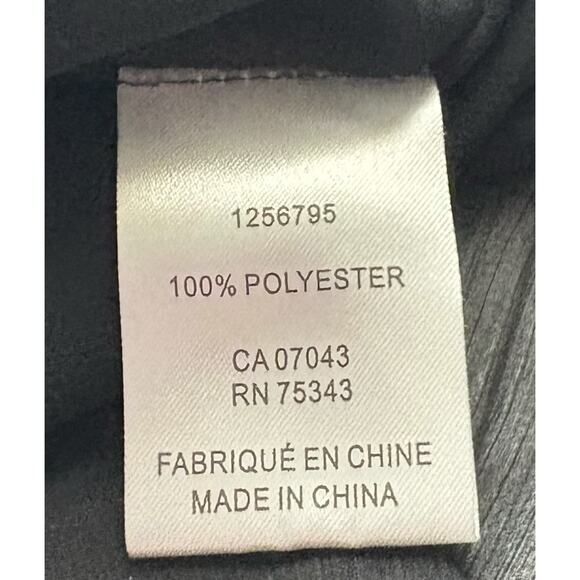 Cynthia Rowley Black Lined Blouse with Gold Keyhole Neck Ruffled Cuff Size 2X - Picture 4 of 4